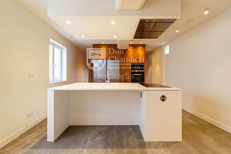 Foto af5e1681-e76c-45d8-a9a8-9addd2cf22d0. Rent flat with heating in Cortes-Huertas Madrid