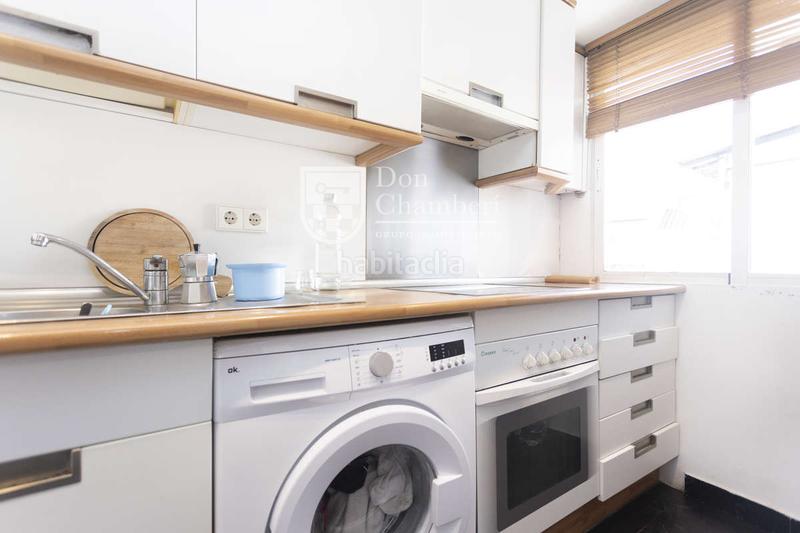 Foto b5e6f0d2-cb26-4c8e-b709-210d949b36d3. Miete appartement mit heizung in Universidad-Malasaña Madrid