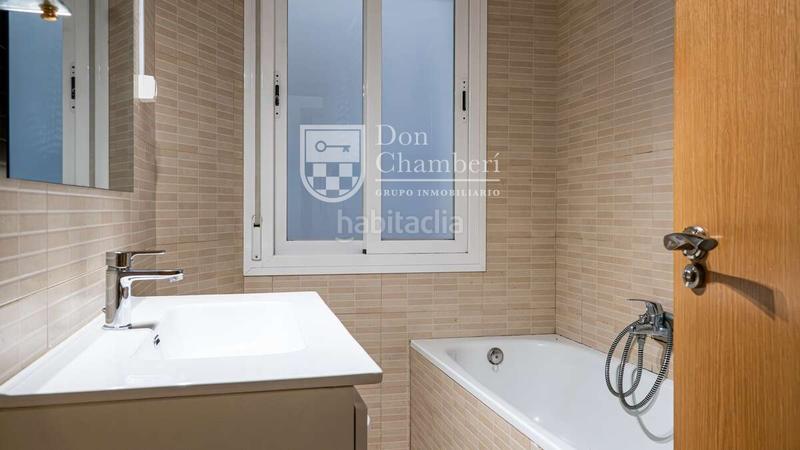 Foto 585a3e39-b7d6-4d48-9f56-d3e7769baa86. Appartement avec chauffage dans Gaztambide Madrid