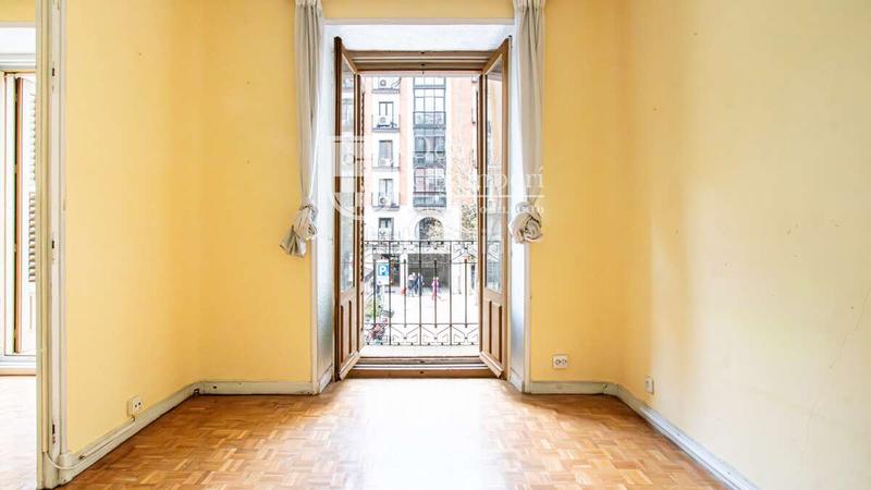 Foto 542ac098-fcd1-41c8-939c-74aa635401fd. Appartamento con riscaldamento in Trafalgar Madrid