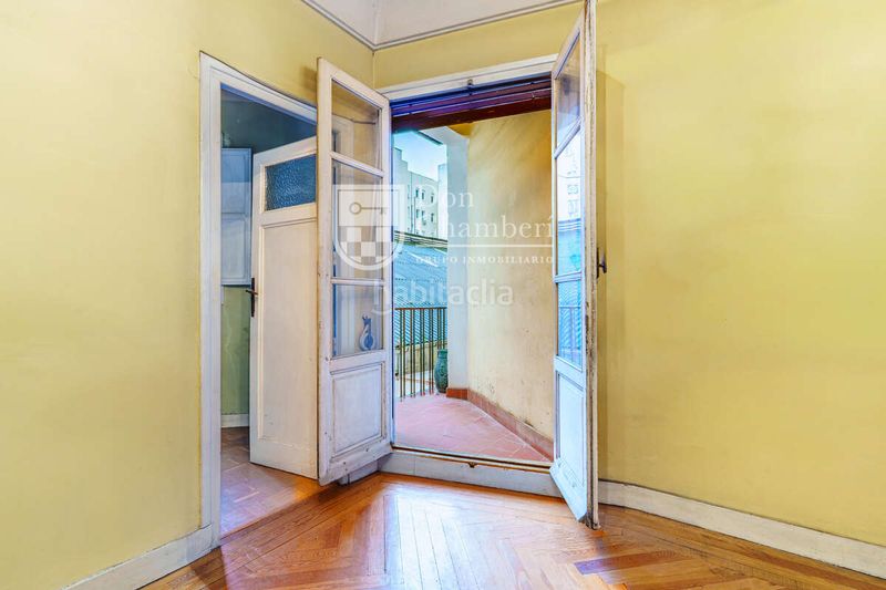 Foto e4e613a9-022f-43b3-9ad7-888d7ce343a1. Pis amb calefacció a Almagro Madrid