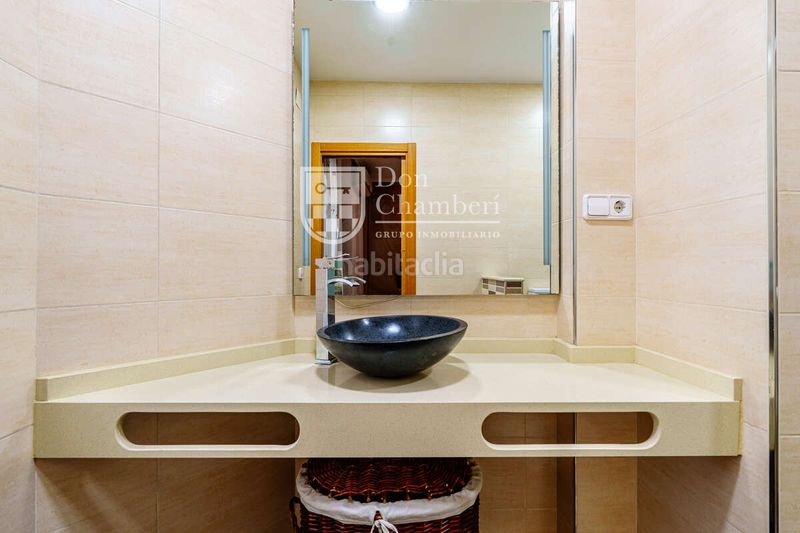 Foto 2f92038f-f01d-4c7f-a73c-8af4667b2417. Piso magnífico piso exterior en calle de las delicias en Madrid