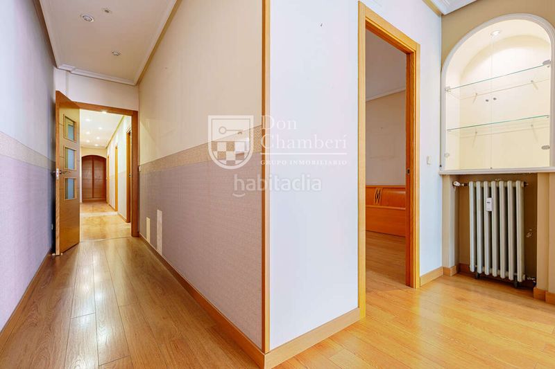 Foto 86862c00-6371-41bb-b330-d895fbf089c4. Piso magnífico piso exterior en calle de las delicias en Madrid