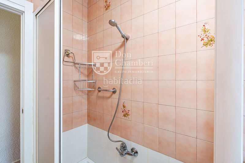 Foto dadf8055-7457-45e6-94cb-fce3b10a3ed5. Rent flat with heating in Palacio Madrid