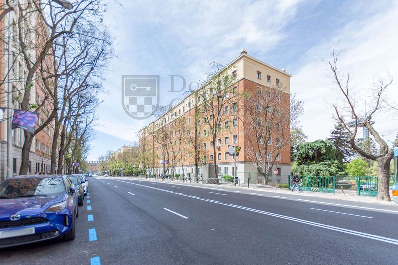 Foto 0ab8ea78-f98f-4579-b373-51e276665fae. Lloguer dúplex amb calefacció a Gaztambide Madrid
