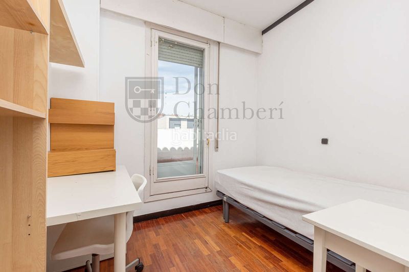 Foto 575db1cc-5d90-49c9-bc7e-be9ce9e14cc5. Location duplex avec chauffage dans Gaztambide Madrid