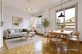 Flat in Sol. Piso en el corazón de trafalgar, para reformar a tu gusto