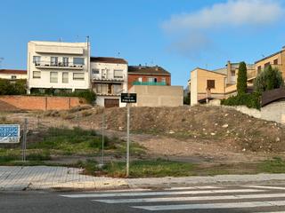 Terreny residencial  Carrer de l'arquebisbe pont i gol. Parcela xalet