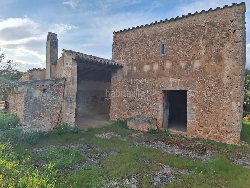 Foto f2c3ebdc-c07f-4662-81f9-cf65680b5e32. Masia a Algaida