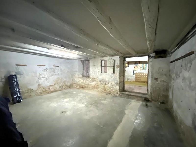 Foto f95803d2-b86f-4537-aa38-a484352e4330. Local comercial a lado de via laietana ubicado en calle verdaguer i callis se vende local de 194 mts. distribuidos en 126 mts2. en planta + al en Barcelona