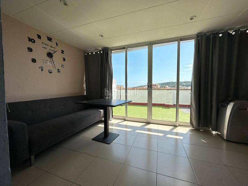 Foto 0f9bb2a6-12da-4ce8-b832-7e8ba167317c. Ático excelente ático con 2 terrazas en calle valencia en Barcelona