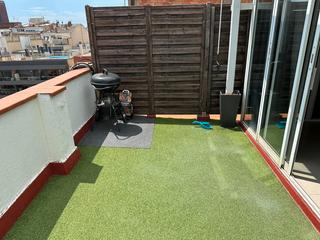 Attique  Carrer de valència. Excelente ático con 2 terrazas en calle valencia