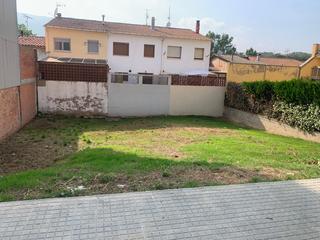 Terreno residencial en Baleny. Solar edificable - hostalets de baleny
