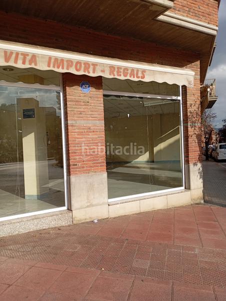 Foto c381e2fe-53f4-4a2b-b069-b39f20d4a07e. Local comercial a plaça de la divina pastora 4 a Vic