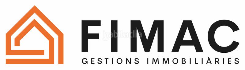 Foto a9ea28bc-3836-4e91-a3c8-5bf419270e28. Masia amb xemeneia calefacció aparcament a Tavertet