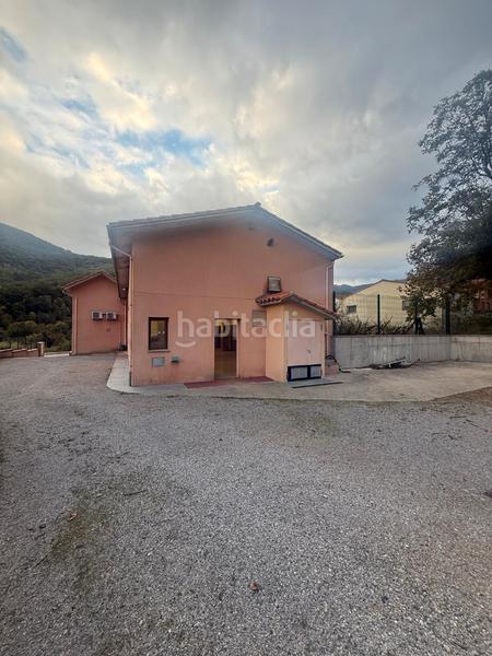 Foto 6eb84be1-1159-41b5-9848-f9d877243d3d. Terreny residencial a carrer d'olot 13 a Riudaura