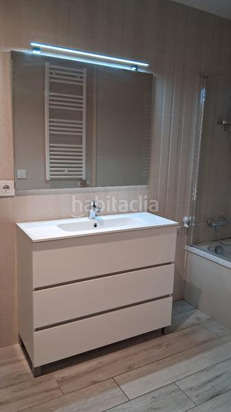 Foto c2ee08c3-2676-4a67-8b6a-801ef7a410c7. Lloguer pis amb calefacció aparcament a Nord Vic