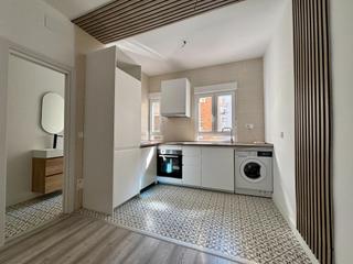 Appartement à Calle manuel carmona 3. A estrenar! piso reformado en opañel, madrid