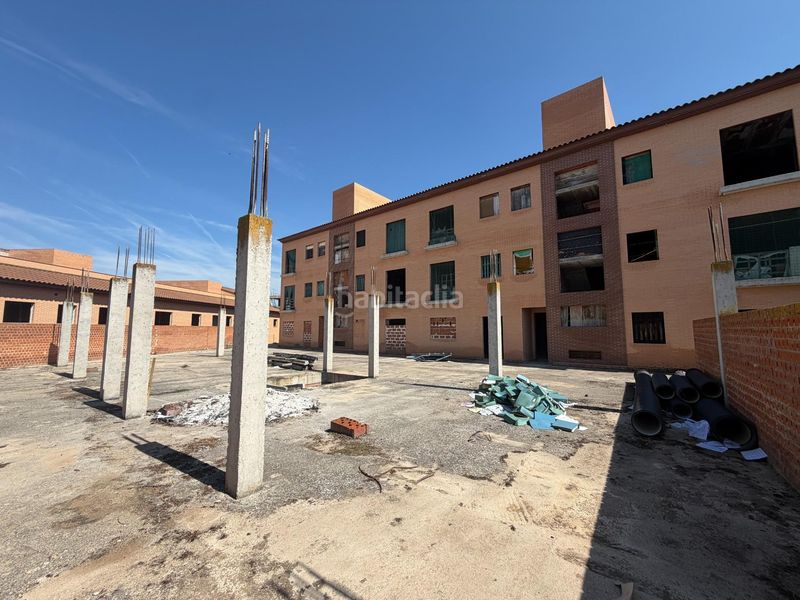 Foto 96234faf-2ebd-4ed5-b970-e9b9eb9ac718. Edificio in calle cedillo 20 in Recas