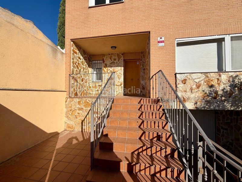 Foto 4006bbe3-dd11-4ba3-a0ed-09c68ae08f63. Chalet en calle valenzana 5 estupendo chalet en Estación-Cruz Roja Illescas
