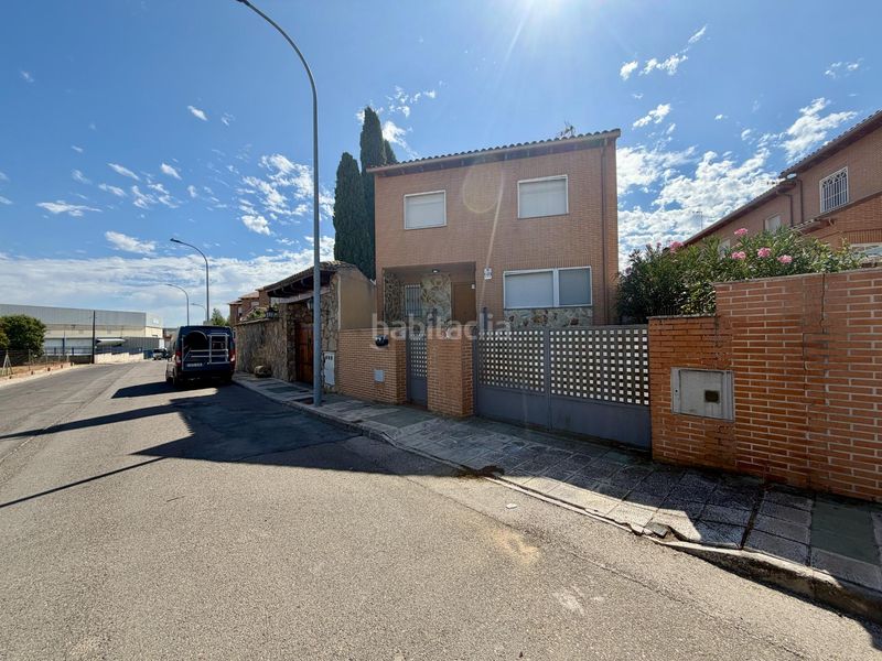 Foto 4196f4a3-3814-43db-9c71-1024ae349512. Chalet en calle valenzana 5 estupendo chalet en Estación-Cruz Roja Illescas
