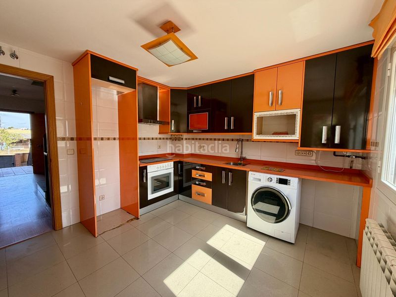 Foto eaeb5790-5ba6-4544-8299-95e577b90dfa. Chalet en calle valenzana 5 estupendo chalet en Estación-Cruz Roja Illescas