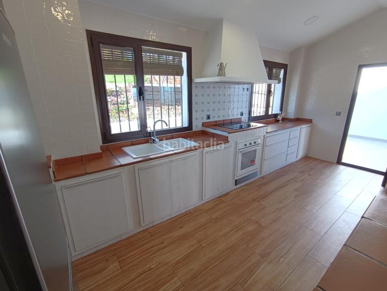 Foto e56727da-f891-4c40-a047-0b6dc6b62a45. Chalet increíble villa a estrenar en Bobadilla - Bobadilla Estación - La Joya Antequera
