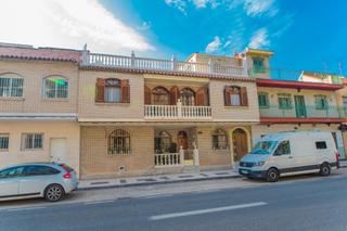 Edifici  Avenida salvador allende. Edificio en venta en primera línea de playa