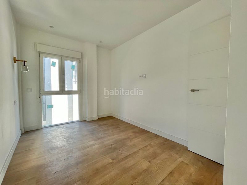 Foto 0382f207-6dc6-4ba5-8e7e-2b6b43933215. Apartament amb aparcament piscina a Montemar Torremolinos