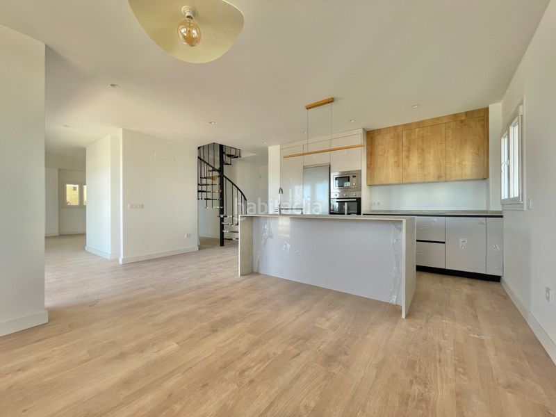 Foto 29bb212b-1280-481d-8ebd-c92a574c9df4. Apartament amb aparcament piscina a Montemar Torremolinos