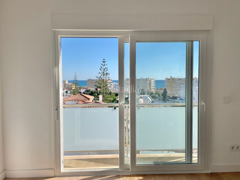 Foto 7cd40fea-0f52-4422-81a4-2350364fb915. Apartament amb aparcament piscina a Montemar Torremolinos