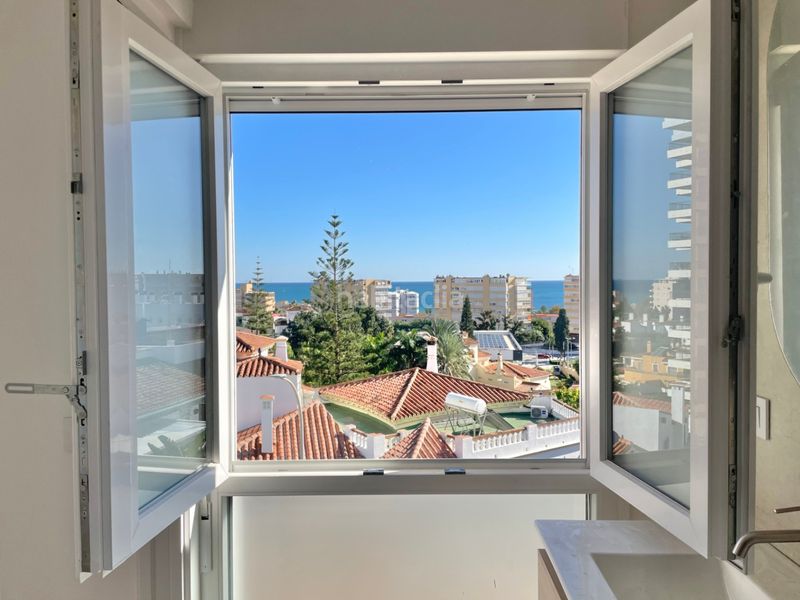 Foto 9d866b98-7830-4aff-baae-e02113fb0cae. Apartament amb aparcament piscina a Montemar Torremolinos