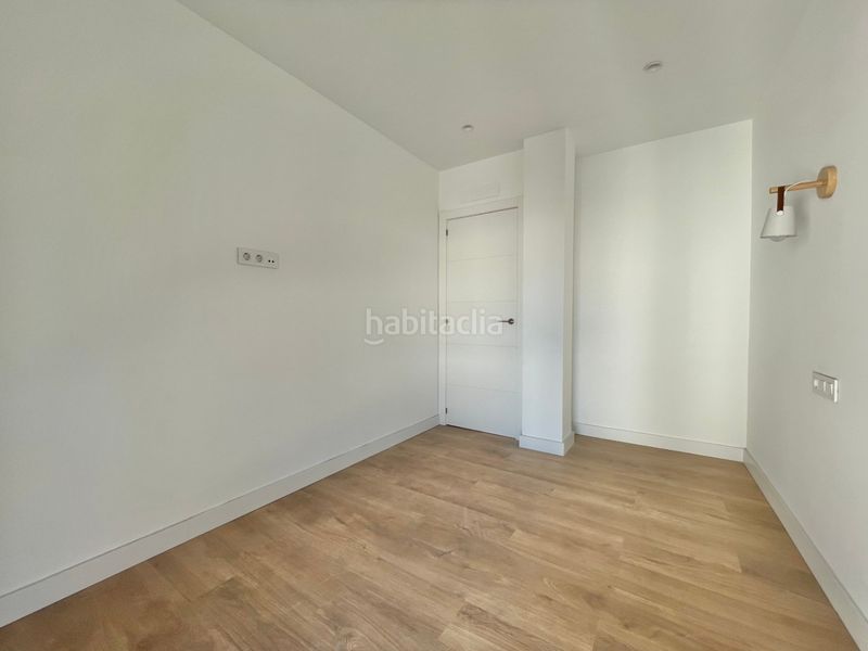 Foto b5a906d3-26b3-4f60-b1ab-1640b9024e04. Apartament amb aparcament piscina a Montemar Torremolinos