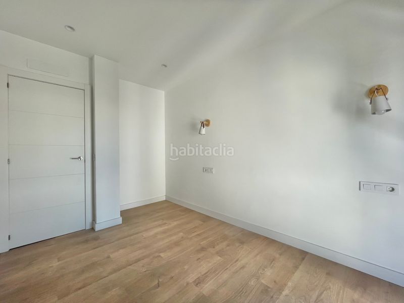 Foto ca284551-63f0-45c6-84b2-d0a327948670. Apartament amb aparcament piscina a Montemar Torremolinos
