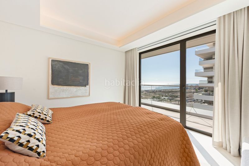 Foto 5d36c5b6-5368-412a-b654-1b46bba9a597. Apartament amb calefacció aparcament piscina a Martín Carpena - Torre del Río Málaga