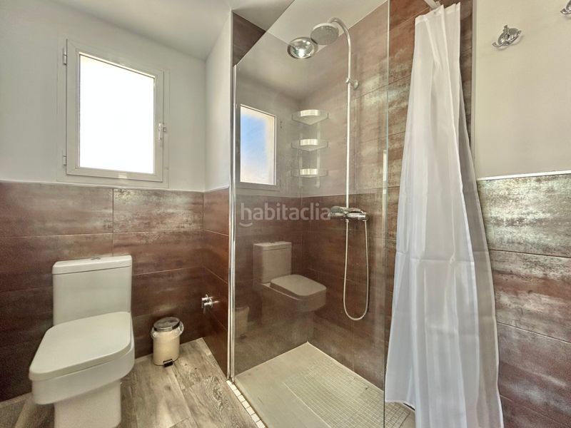 Foto d8c925b6-ed32-4b6d-9fcc-db1e05cfb883. Casa adosada en Parque Ayala - Jardín de la Abadía - Huelín Málaga