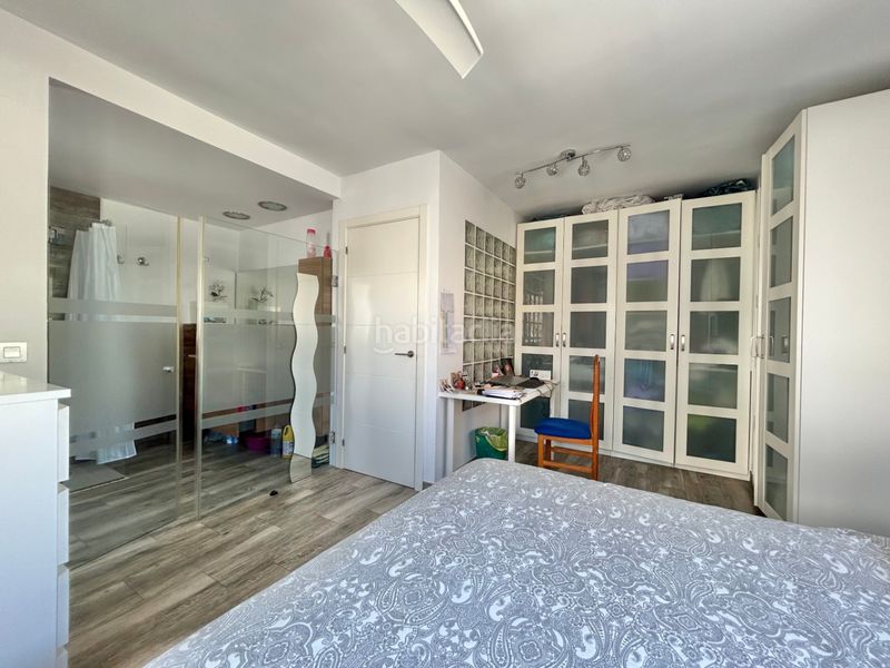 Foto d9217ea1-e2ee-4e2e-84a9-15b161e3b0a5. Casa adosada en Parque Ayala - Jardín de la Abadía - Huelín Málaga