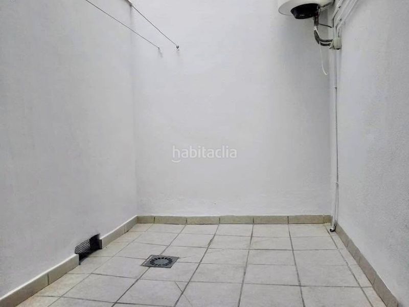 Foto c99bc8f2-27d5-4bb7-8218-09ba849364d9. Apartament amb aparcament a Perchel Norte Málaga