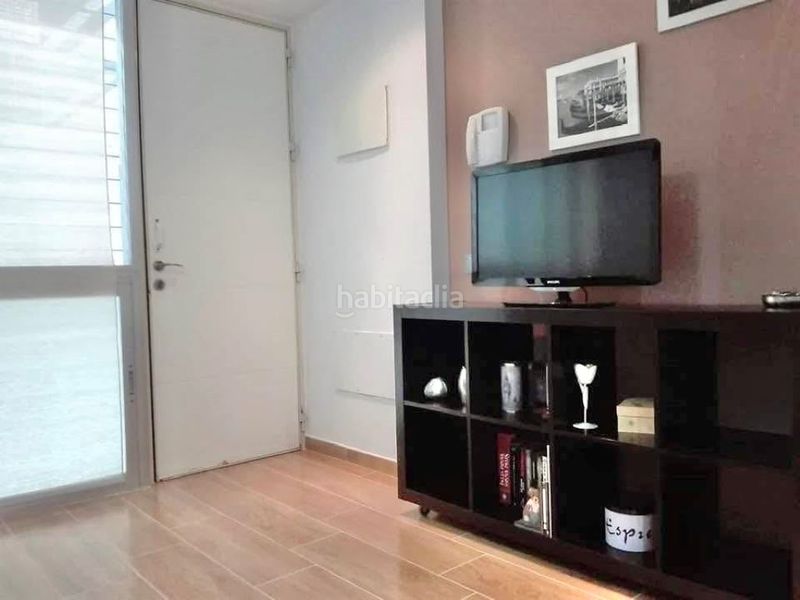 Foto df20afe1-d6d1-4bcf-b6d1-5de05c7ada11. Apartamento en Perchel Norte Málaga