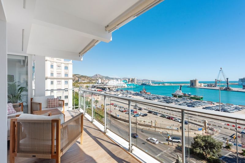 Foto e585ba5a-e025-4e8a-b8fa-91bbd60760b8. Apartament amb calefacció a Ensanche Centro - Puerto Málaga