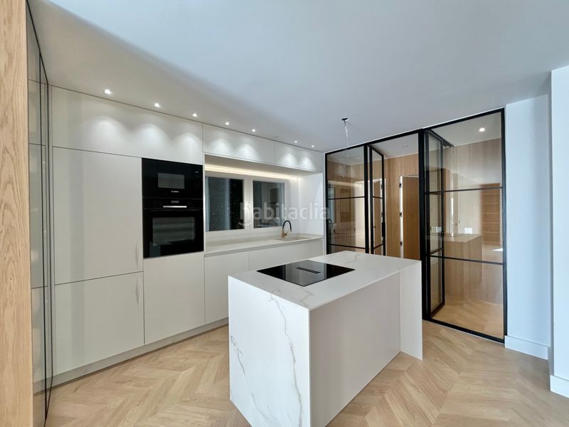 Foto fbedda2a-8b89-414f-94ec-5a1d0bb444a4. Apartamento en La Malagueta - Monte Sancha Málaga
