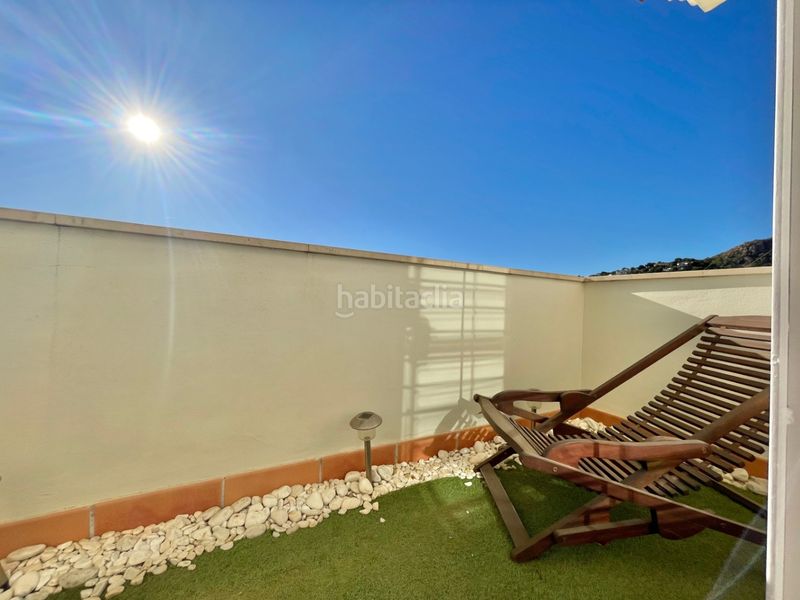 Foto b9ff0802-16b3-491d-8230-d0c8e83237f2. Casa pareada en Miraflores del Palo Málaga