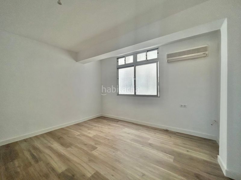 Foto fa5f3c54-89f5-4175-abb8-fa94a1d9b966. Apartament a Paseo Marítimo Oeste - Pacífico Málaga