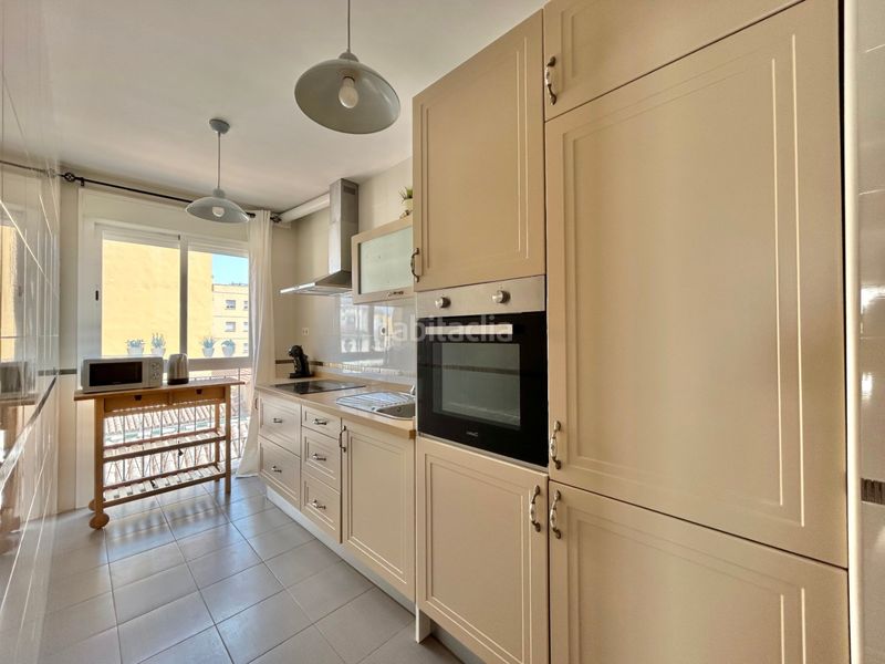 Foto 4f8c3165-b211-4e1f-81fb-f06814b31af0. Apartamento en La Goleta - San Felipe Neri Málaga