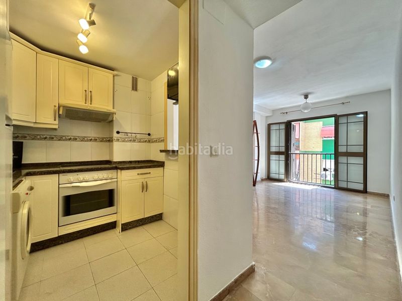 Foto c957fb2b-2d40-4ef9-a114-015a1ef05300. Apartamento en Perchel Norte Málaga