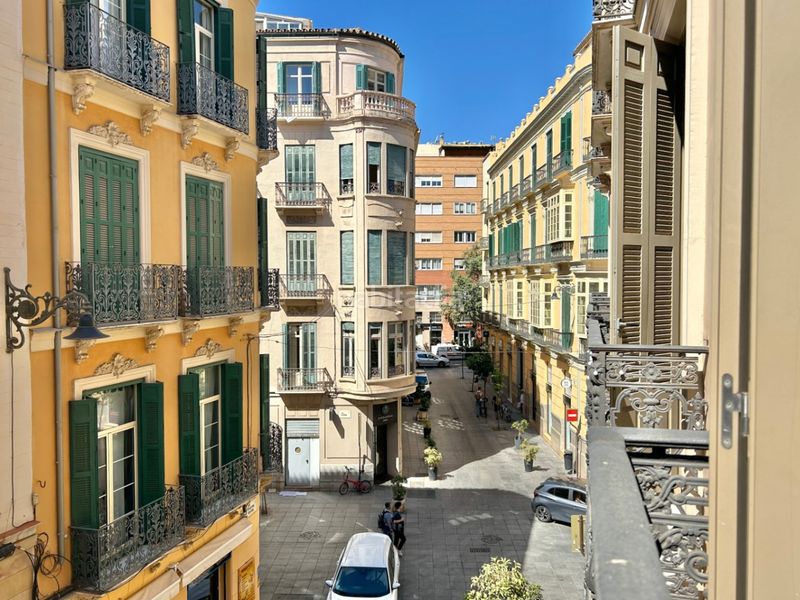 Foto 2a5c337b-45be-4ff1-a3af-96e38dfcc0eb. Apartament amb calefacció aparcament a Centro Histórico Málaga