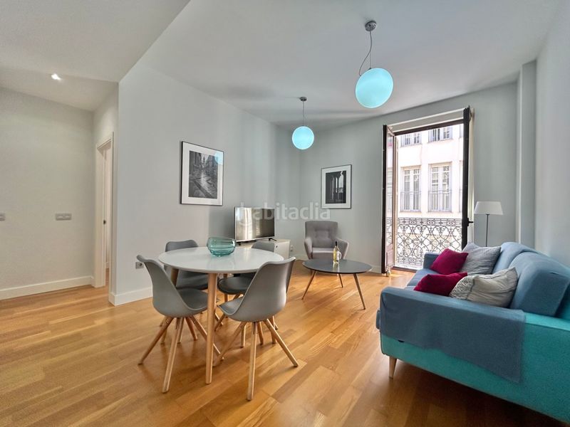 Foto 9ea85511-6e5d-4ca5-ae5e-b8a002201719. Apartament amb calefacció aparcament a Centro Histórico Málaga