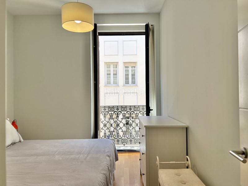 Foto e8b9c546-c496-405e-9ccd-2d27fedfaff3. Apartament amb calefacció aparcament a Centro Histórico Málaga