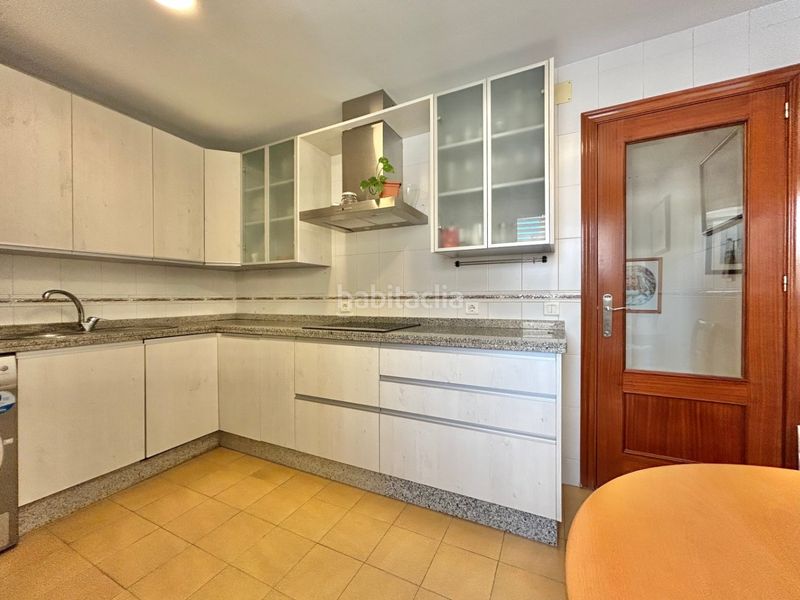 Foto f55d4365-210b-4f12-80d9-ba2d5cebc3f6. Apartament amb calefacció aparcament a Centro Histórico Málaga
