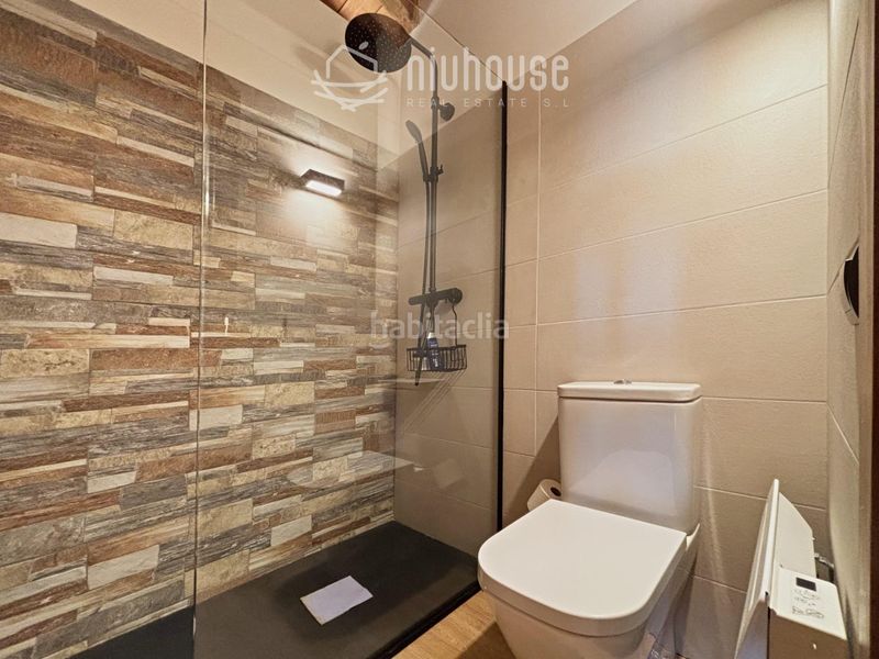 Foto 5e00fa7b-0dab-4b02-9d1e-0349c8bfce36. Casa a Enveitg